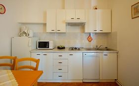 Apartments Lina