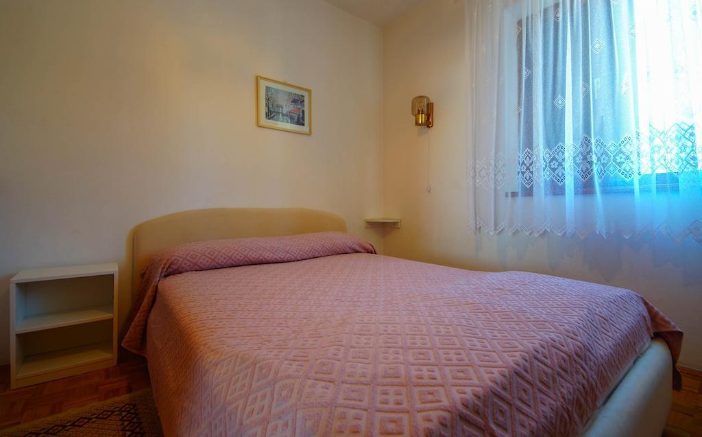 Apartments Lina Novi Vinodolski Chambre photo